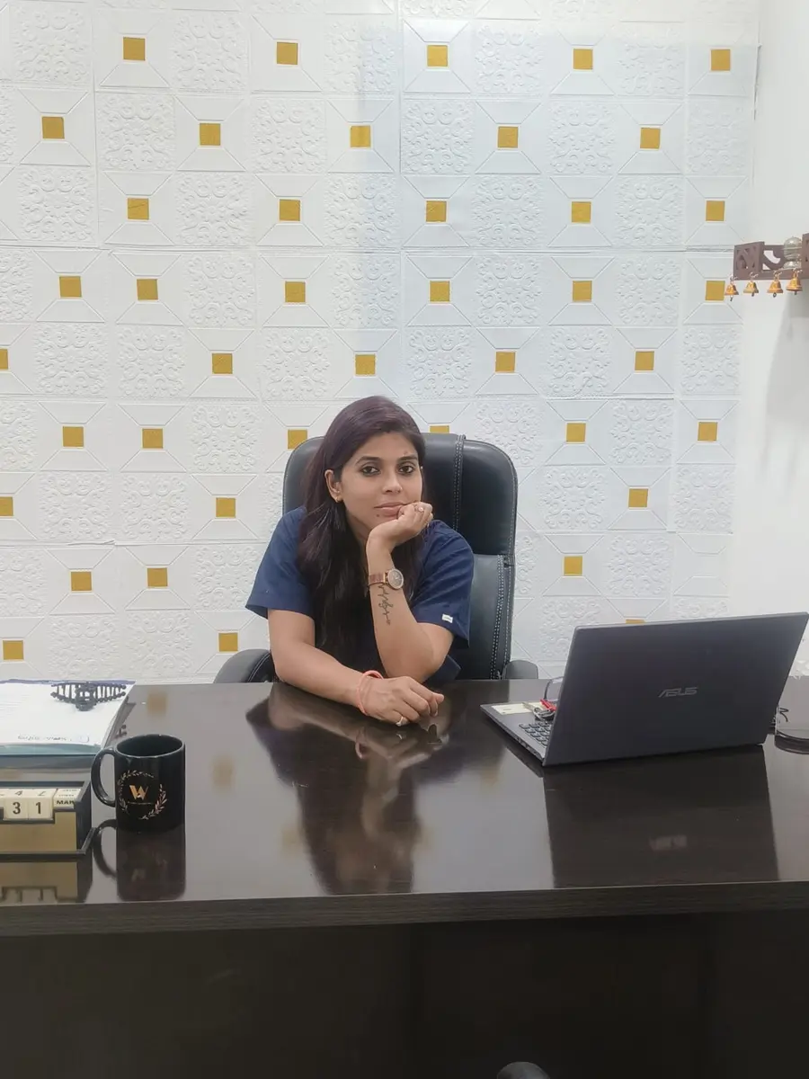 Dr. Parul Chouksey, BDS, at Smile Sutra Dental and Aesthetic Clinic